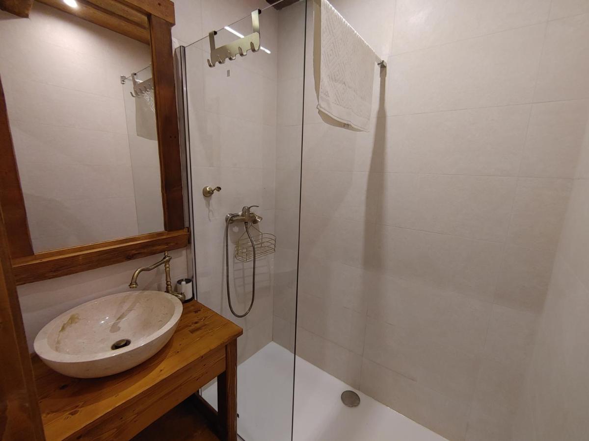 U Mikesu Apartment Vyssi Brod Luaran gambar